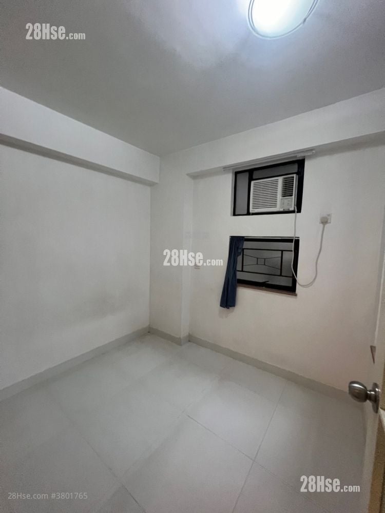 康怡花园 租盘 2 房 , 1 浴室 466 平方尺