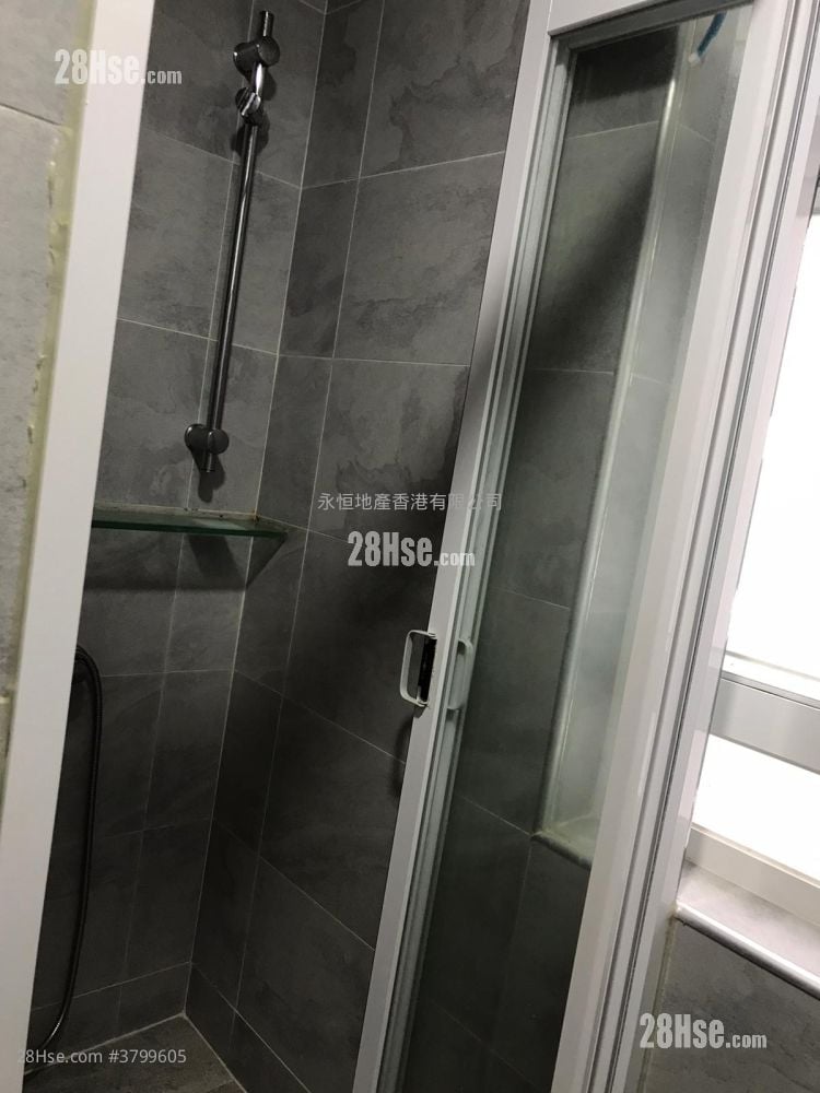 Chinese Mansion Rental 1 Bathroom 484 ft²