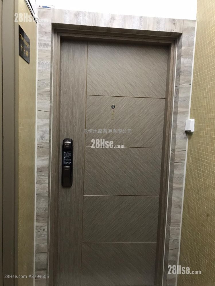 Chinese Mansion Rental 1 Bathroom 484 ft²