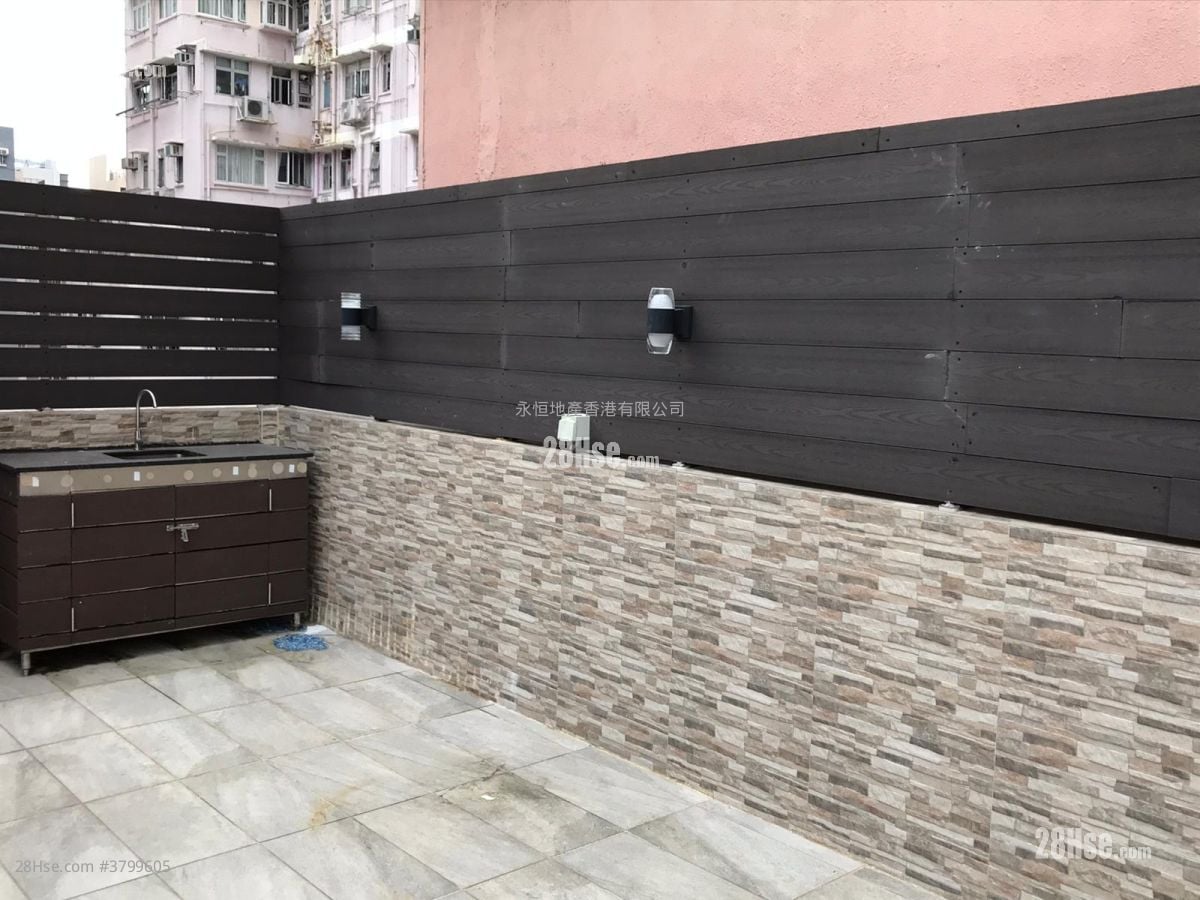 Chinese Mansion Rental 1 Bathroom 484 ft²