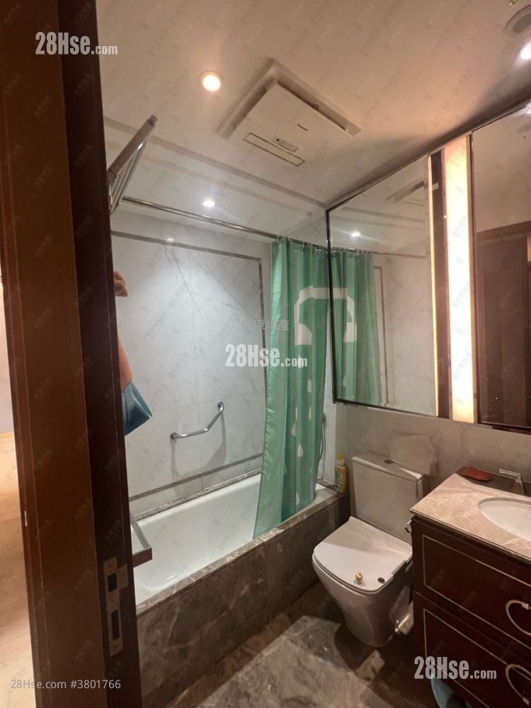 One Homantin 售盘 3 房 , 2 浴室 697 平方尺