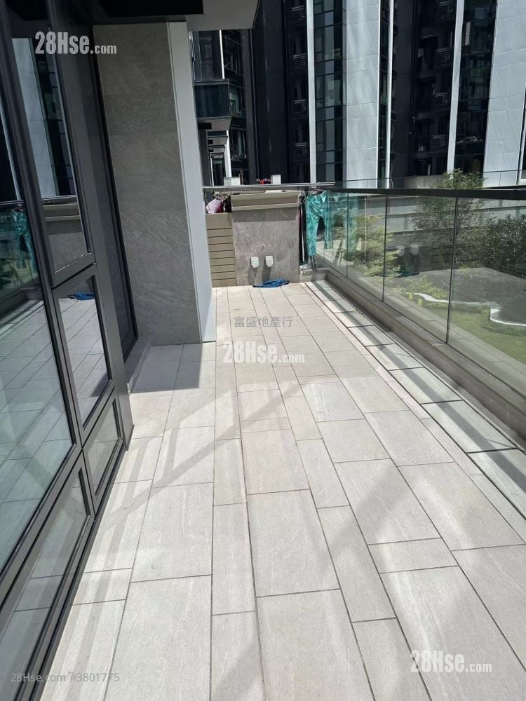 蔚蓝东岸 售盘 2 房 , 1 浴室 436 平方尺