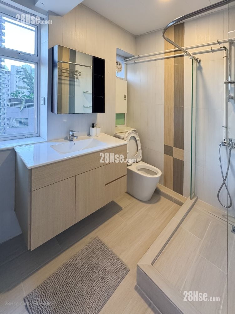 金坚大厦 租盘 1 房 , 1 浴室 118 平方尺