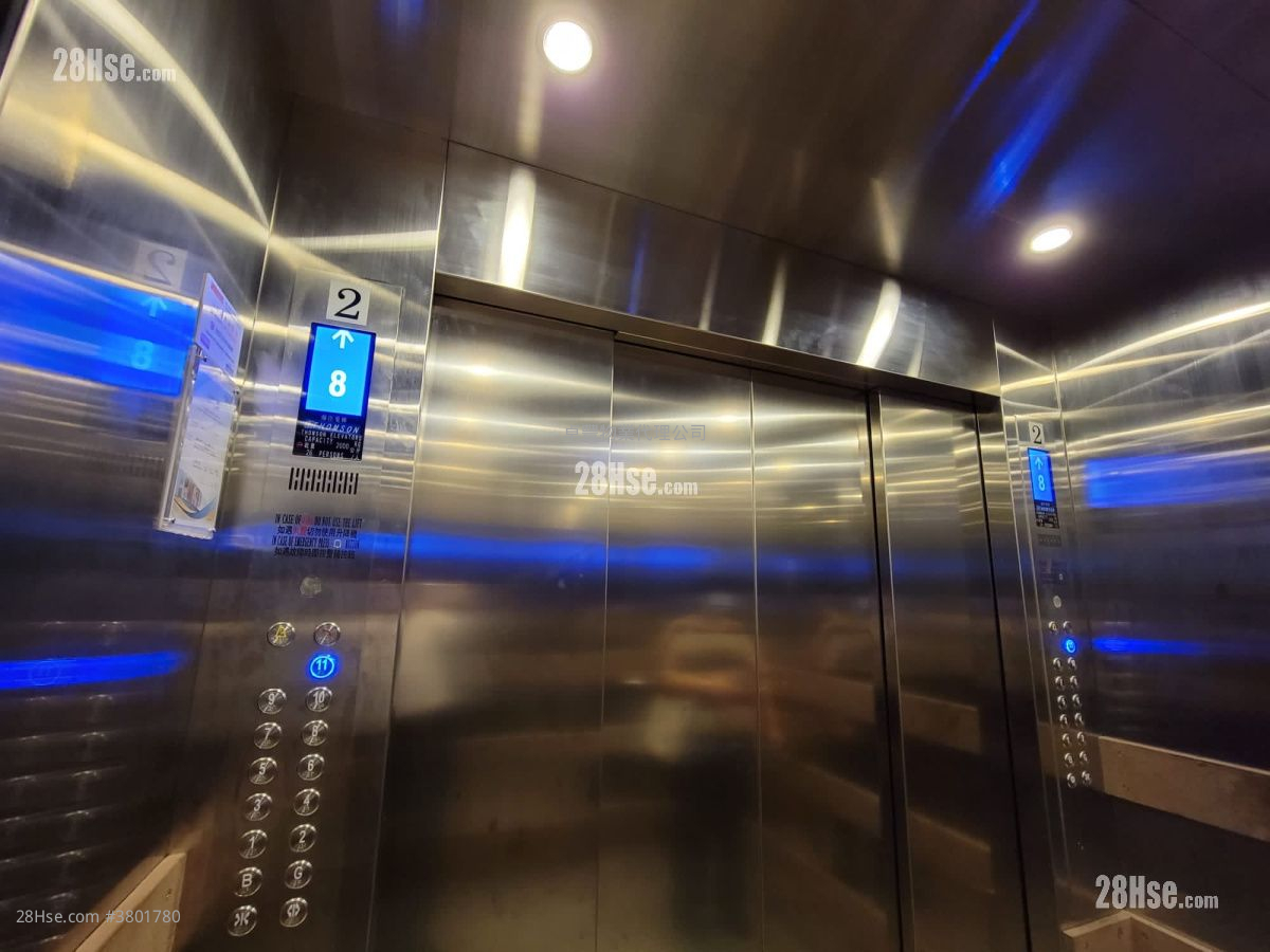 Elite Industrial Centre Rental 3 Bedrooms , 2 Toilets 1,230 ft²