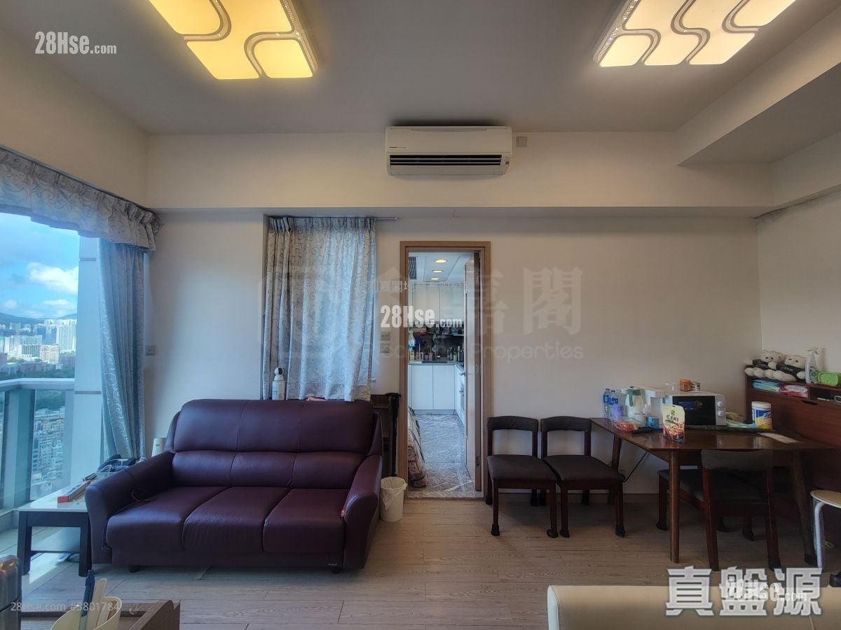 形品星寓 售盘 3 房 , 2 浴室 695 平方尺