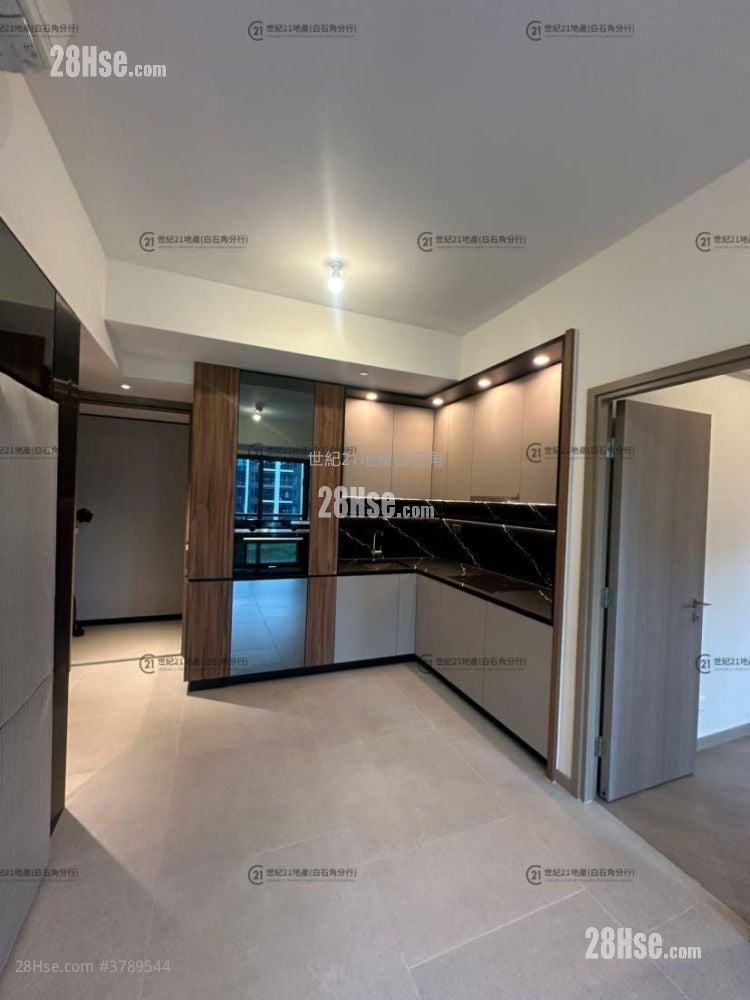 Silicon Hill Sell 2 Bedrooms , 1 Bathroom 409 ft²