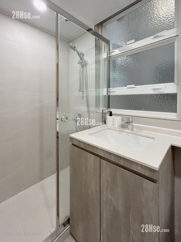 Tung Fong Building Rental 1 Bedroom , 1 Bathroom 34 ft²