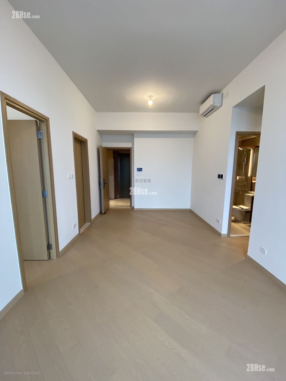 LP10 售盘 3 房 , 2 浴室 866 平方尺