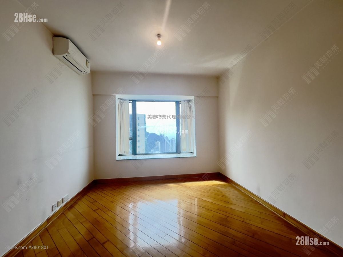 The Belcher's Sell 3 Bedrooms , 2 Bathrooms 907 ft²