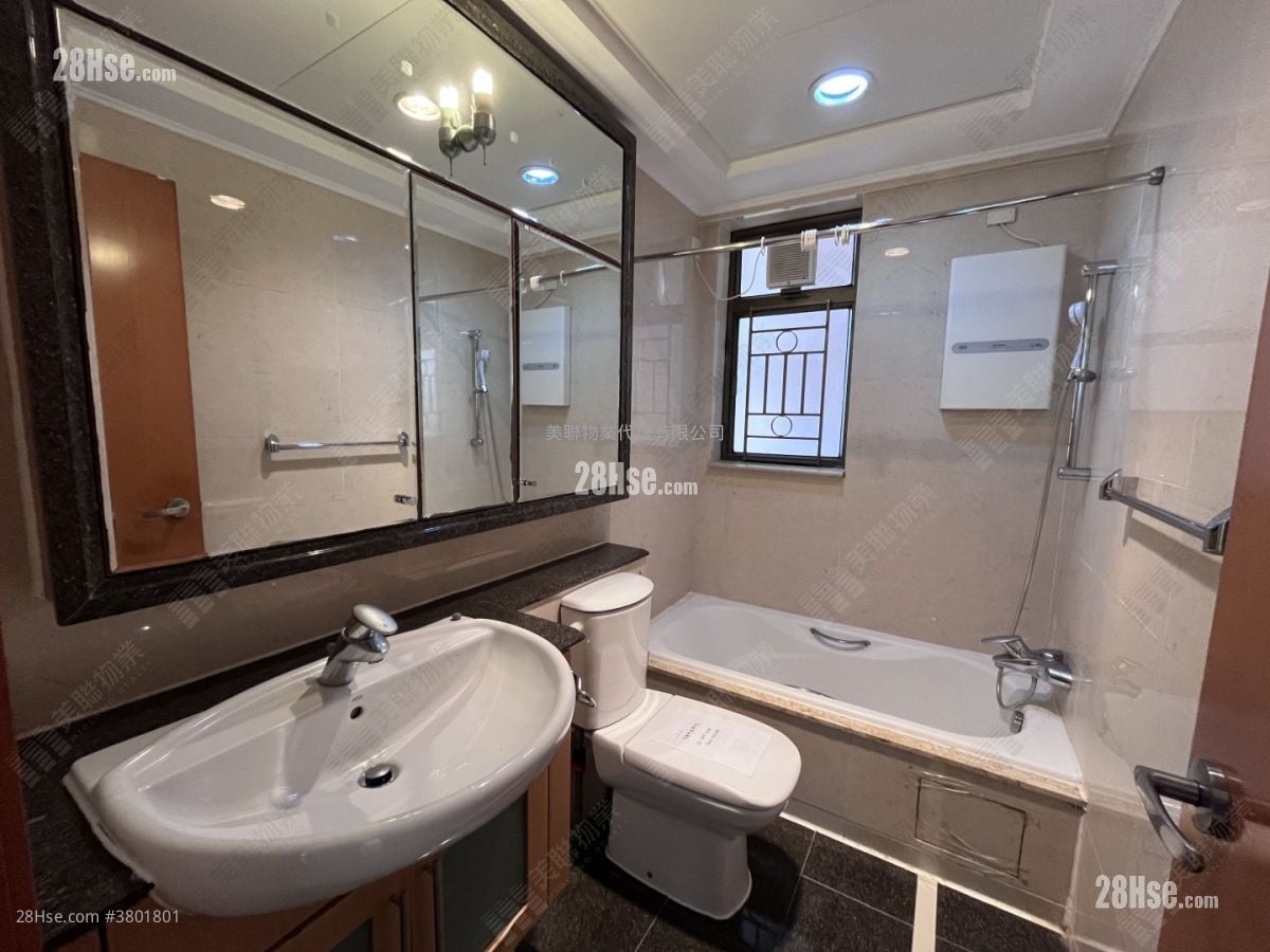 The Belcher's Sell 3 Bedrooms , 2 Bathrooms 907 ft²