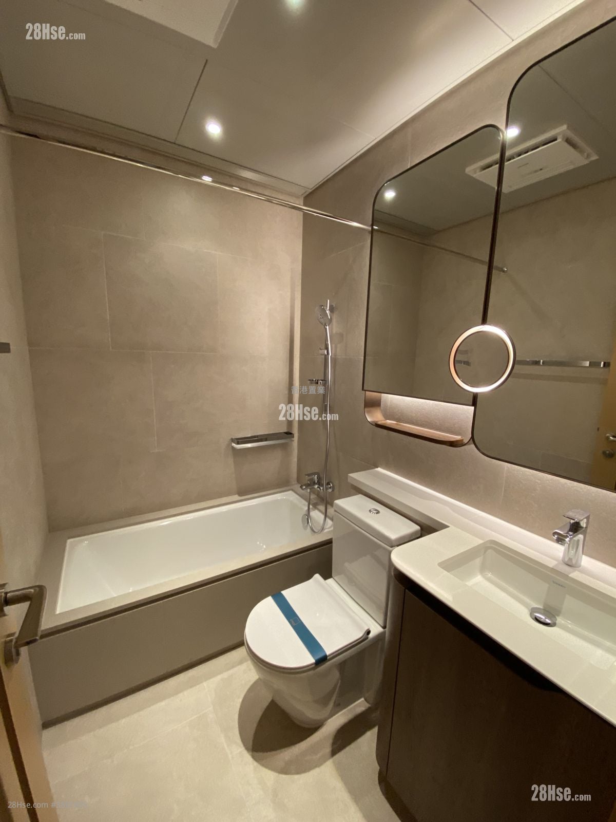 LP10 售盘 3 房 , 2 浴室 866 平方尺