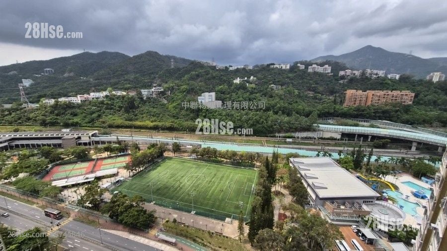 顯徑邨 售盤 2 房 , 1 浴室 381 平方呎