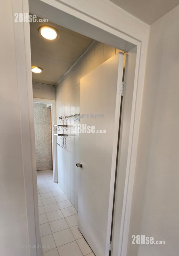 Lei King Mansion Rental 3 Bedrooms , 1 Bathroom 462 ft²