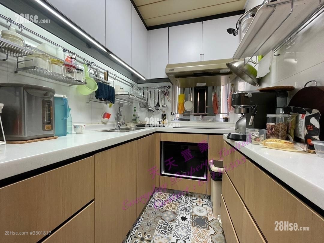 井头村 售盘 3 房 , 1 浴室 700 平方尺