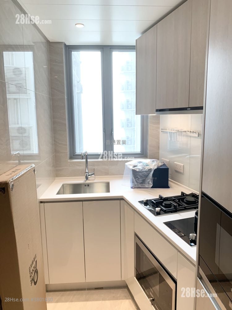 MALIBU 售盘 3 房 , 1 浴室 656 平方尺