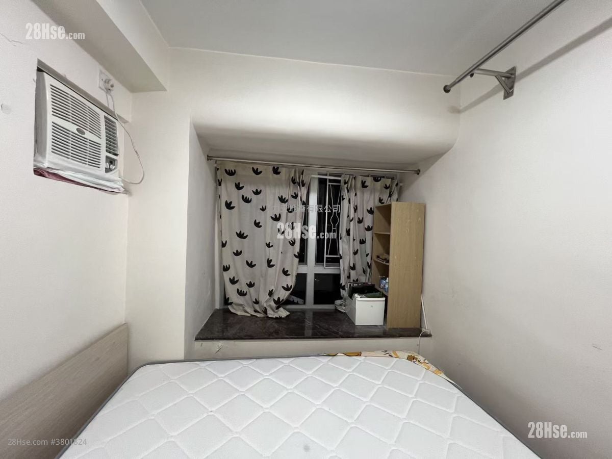 希尔顿中心 售盘 2 房 , 1 浴室 274 平方尺