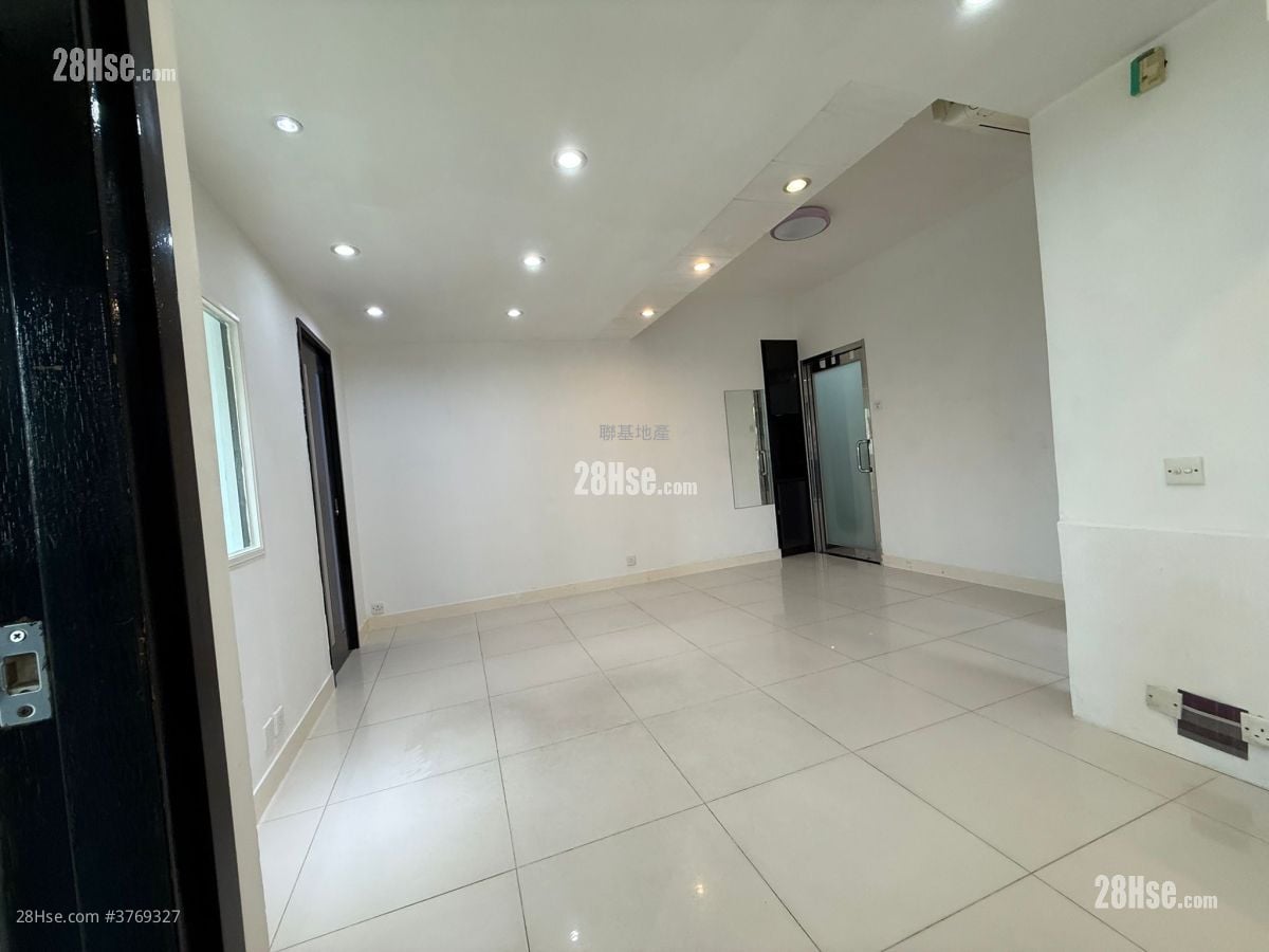 Len Shing Mansion Rental 394 ft²
