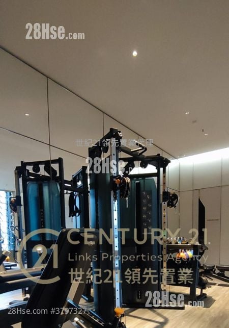 瑧尚 租盘 1 房 , 1 浴室 299 平方尺