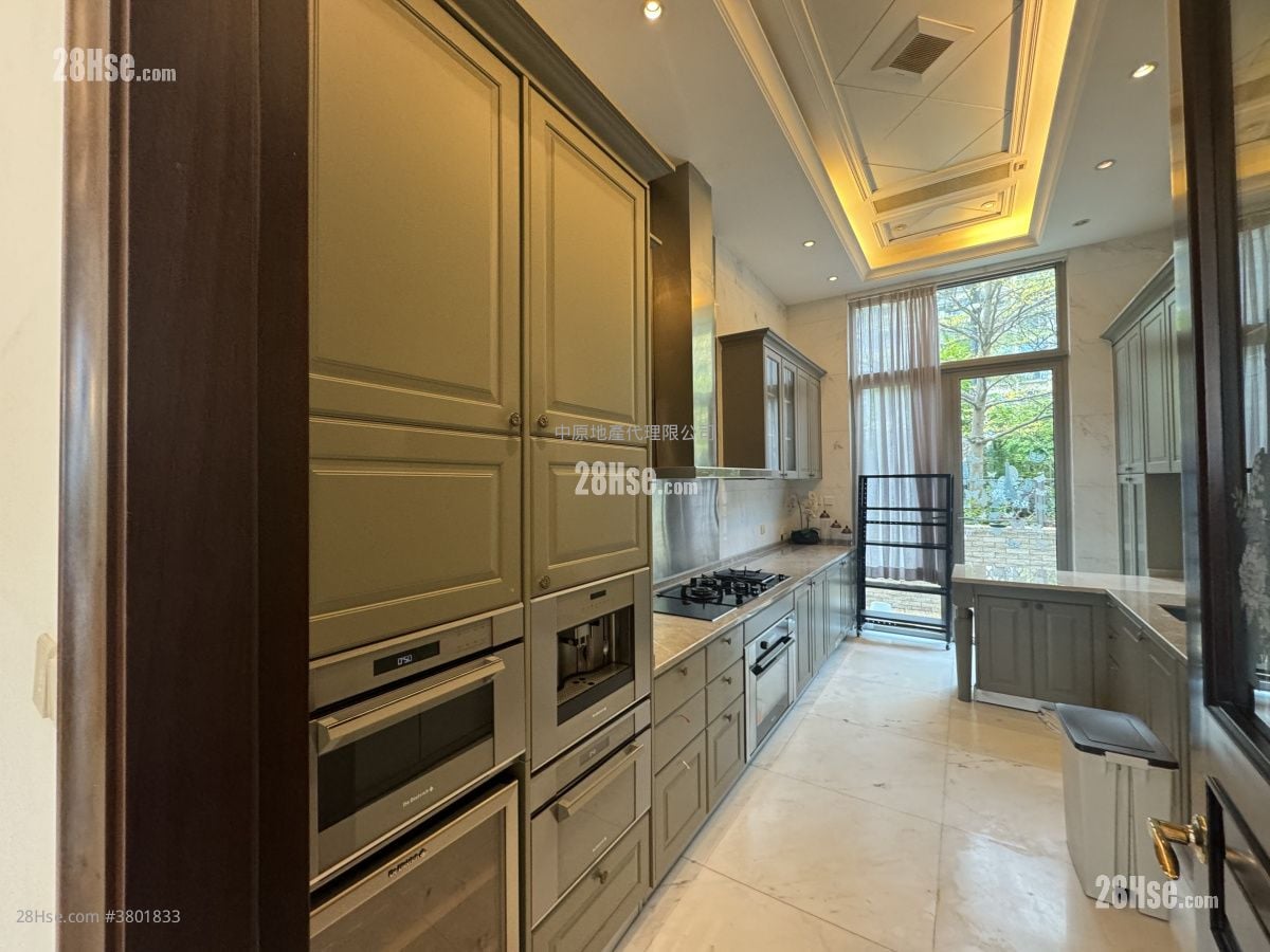 Mayfair By The Sea Sell 4 Bedrooms , 5+ Bathrooms 3,649 ft²