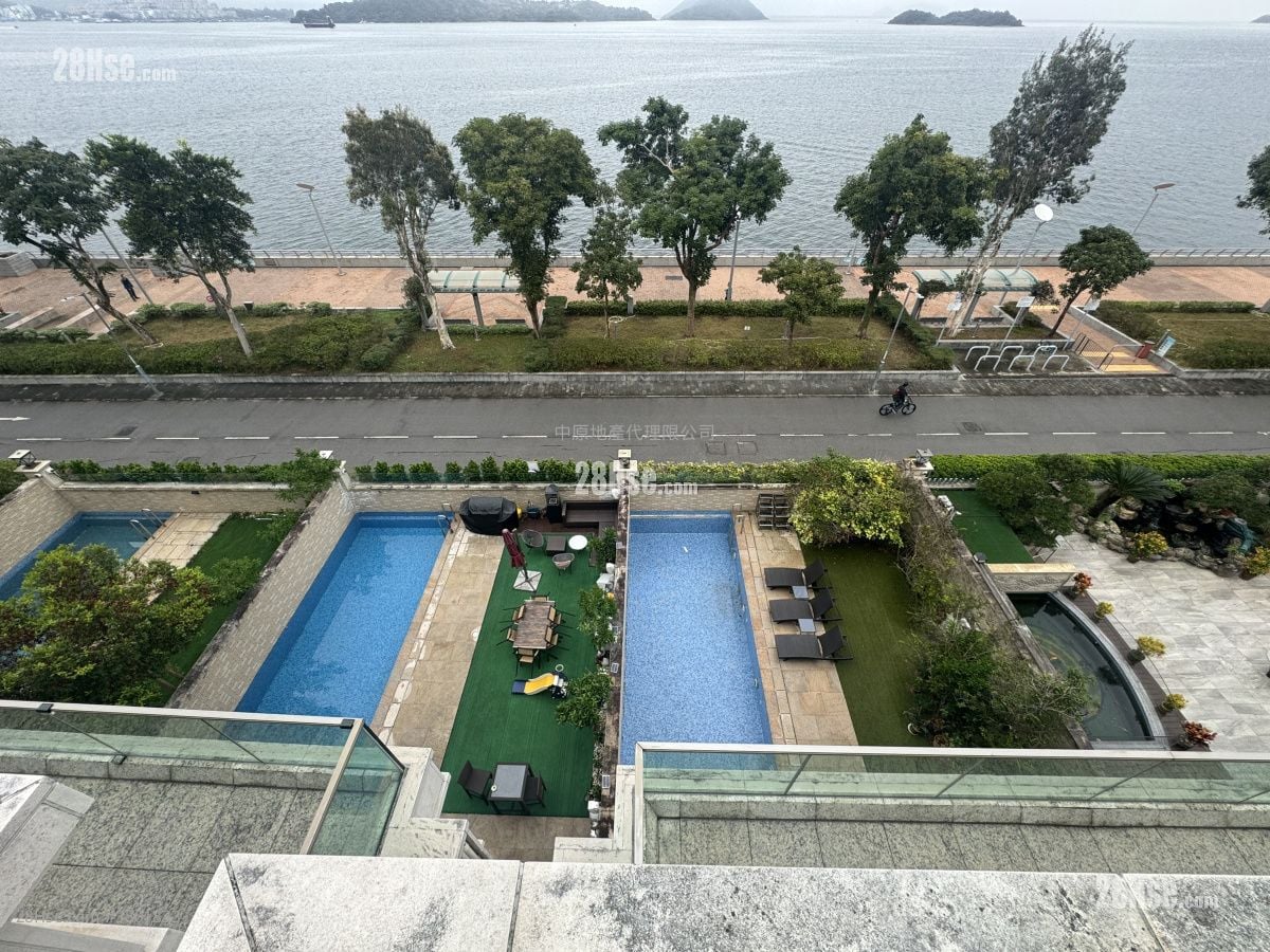 Mayfair By The Sea Sell 4 Bedrooms , 5+ Bathrooms 3,649 ft²