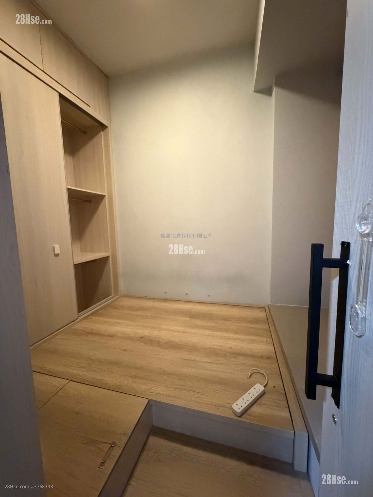 尚悦 售盘 2 房 , 1 浴室 356 平方尺