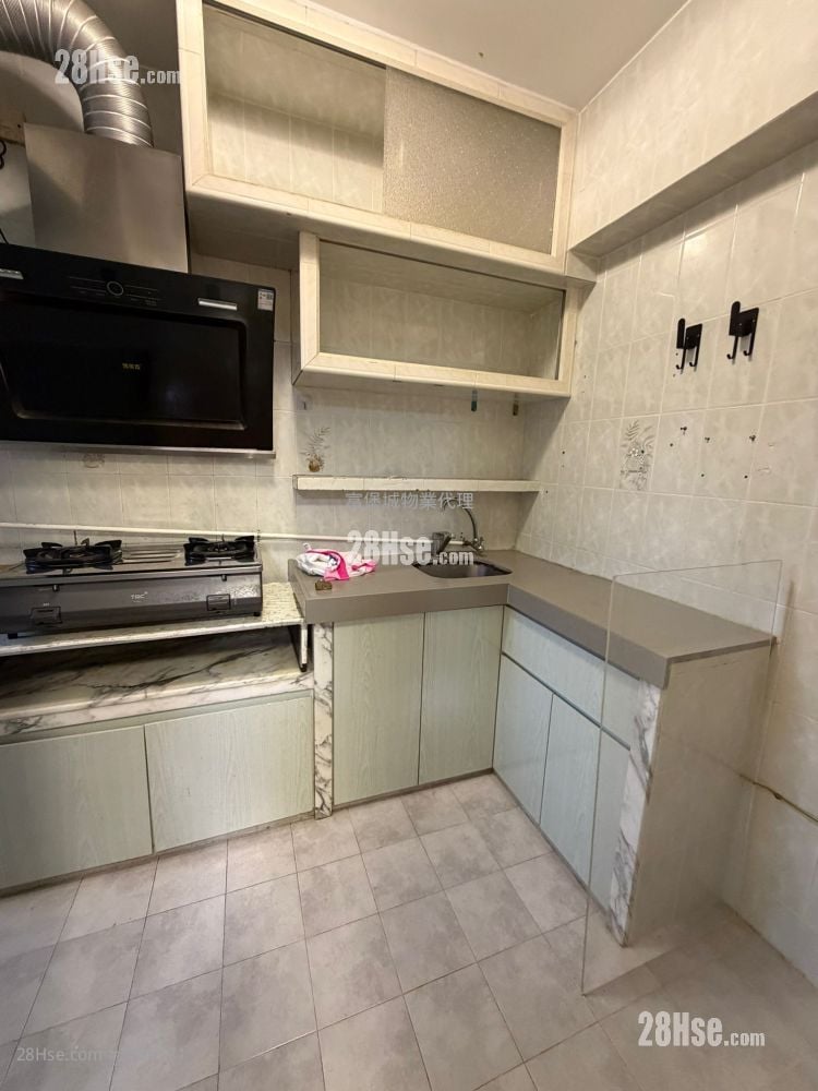 广源邨 租盘 2 房 , 1 浴室 376 平方尺