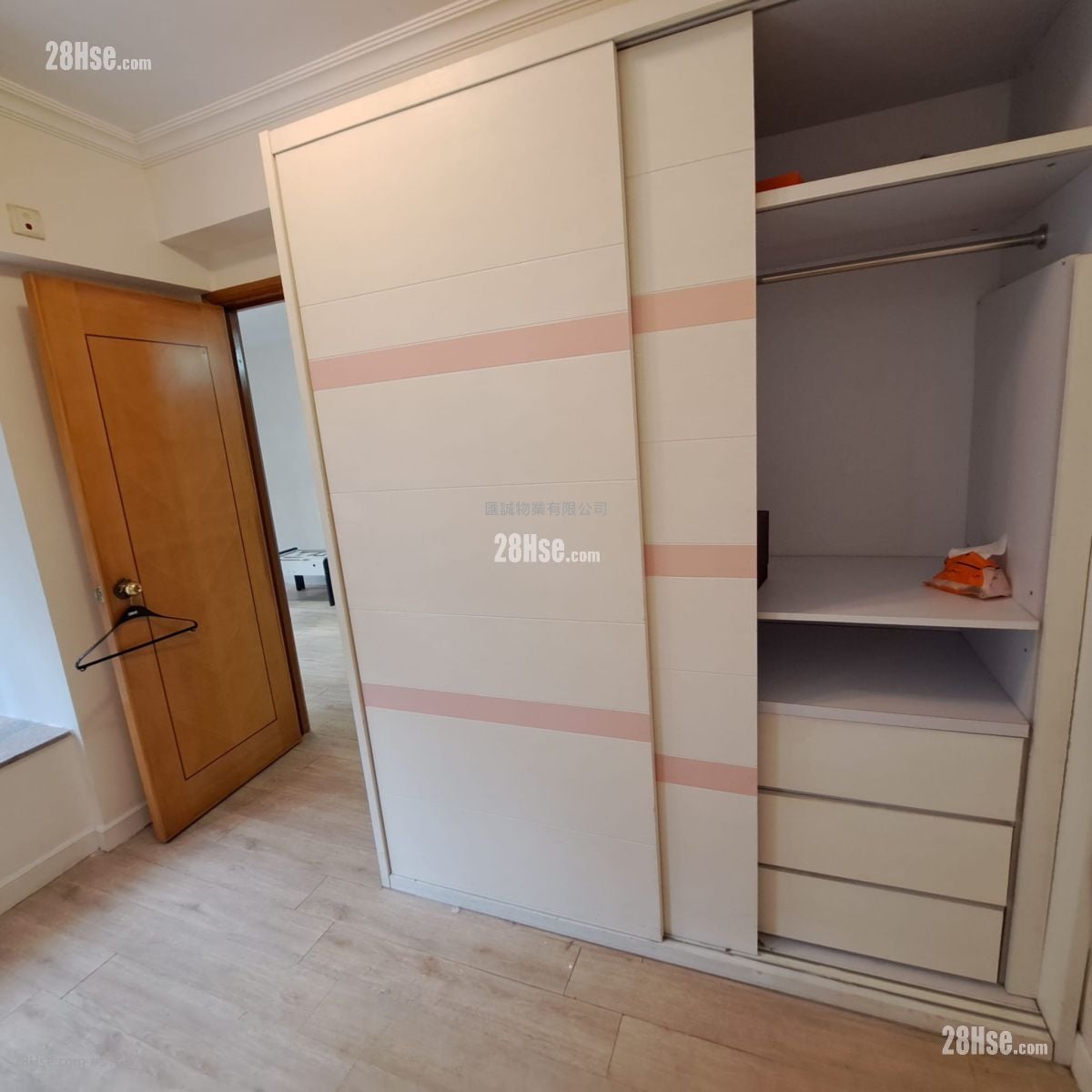 帝景峰 租盘 2 房 , 1 浴室 645 平方尺