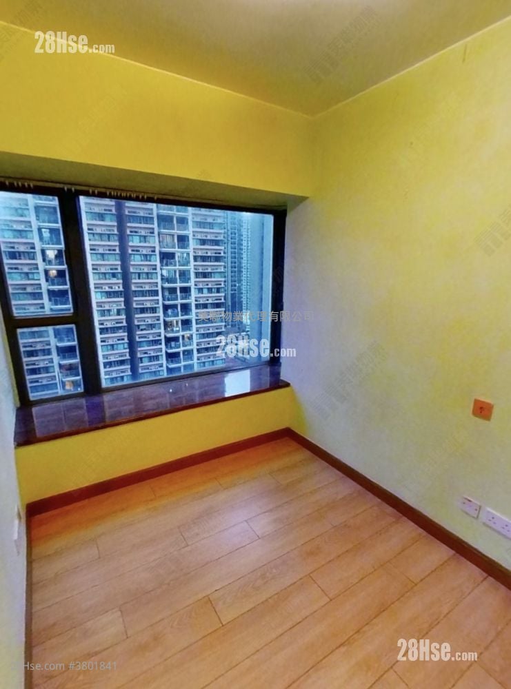 Maritime Bay Sell 2 Bedrooms 427 ft²