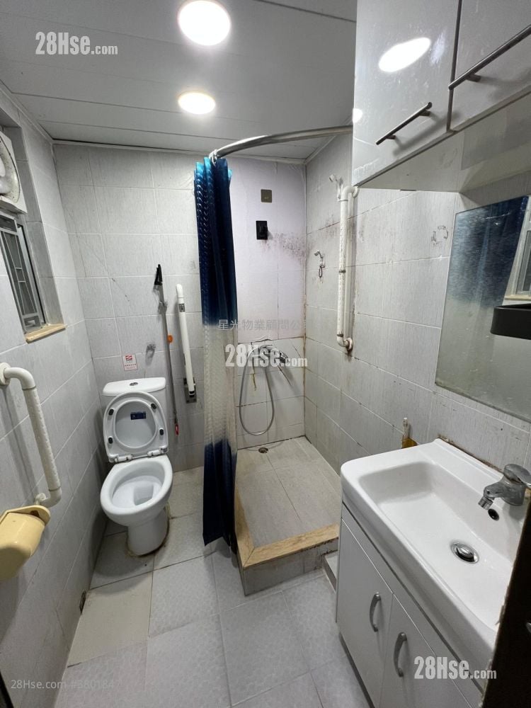 Wan Tin Building Rental 3 Bedrooms , 1 Bathroom 465 ft²