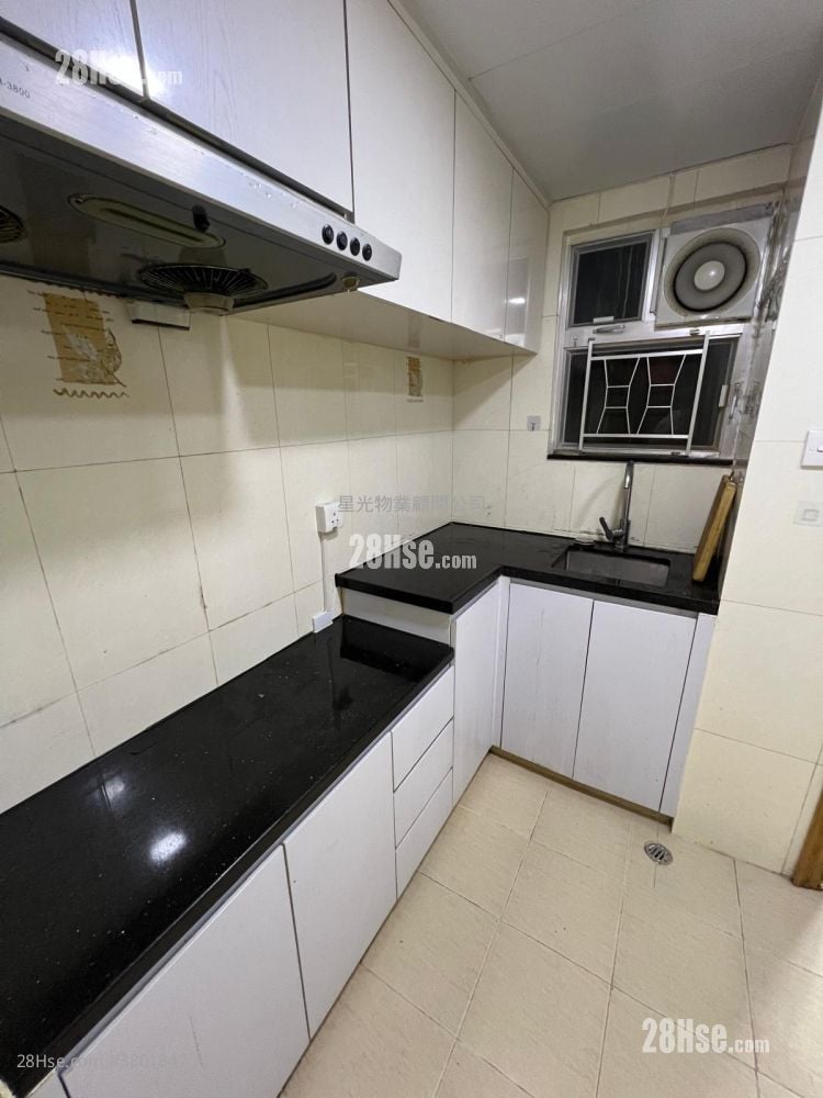 Wan Tin Building Rental 3 Bedrooms , 1 Bathroom 465 ft²