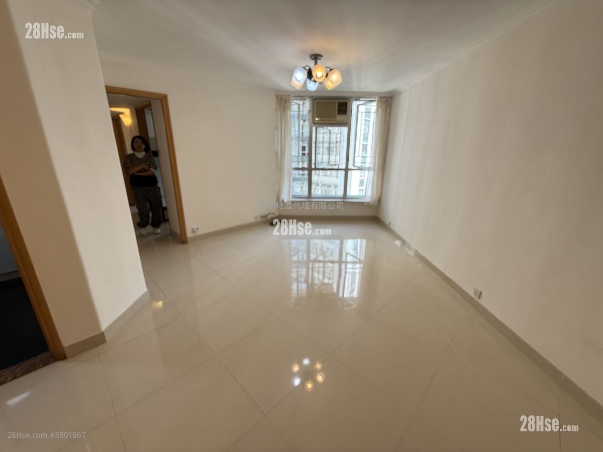 Whampoa Garden Rental 4 Bedrooms , 2 Bathrooms 777 ft²