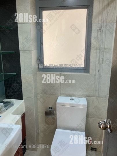 Grand Promenade Rental 2 Bedrooms , 1 Bathroom 467 ft²