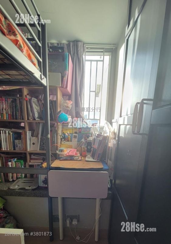 Metro Harbour View Sell 2 Bedrooms , 1 Bathroom 436 ft²