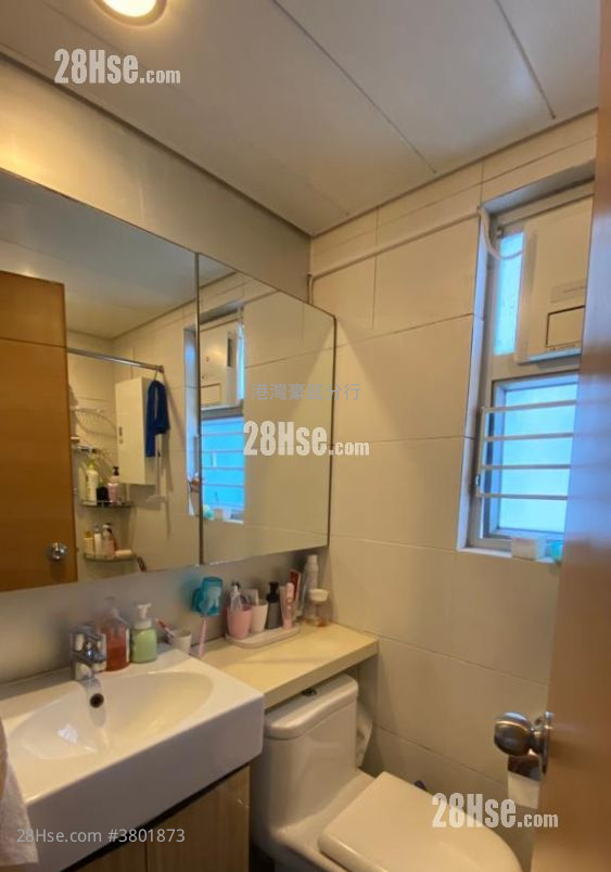 Metro Harbour View Sell 2 Bedrooms , 1 Bathroom 436 ft²