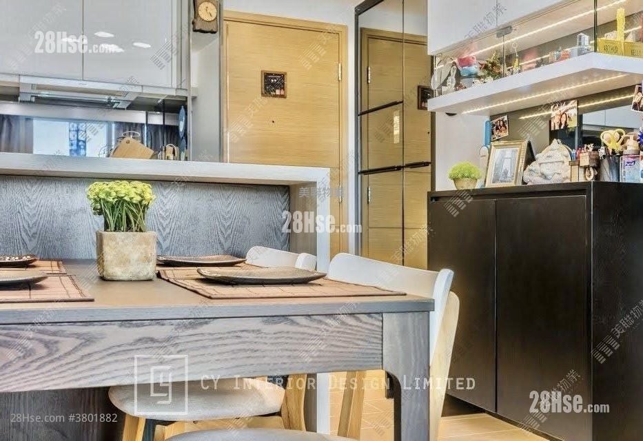 Century Link Sell 2 Bedrooms 483 ft²