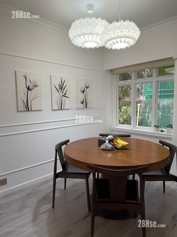 柏园 售盘 3 房 , 2 浴室 1,161 平方尺