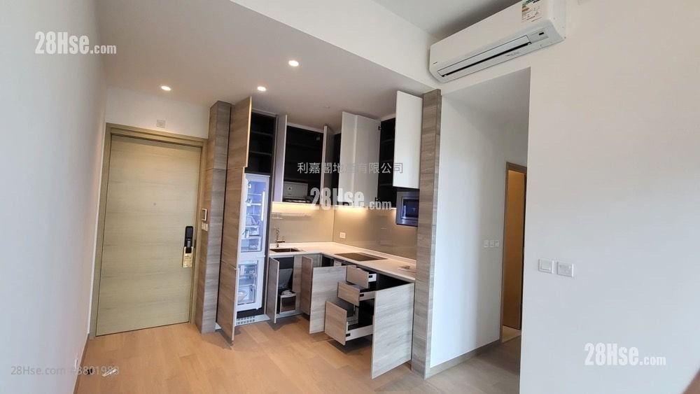 明翘汇 售盘 3 房 , 2 浴室 586 平方尺