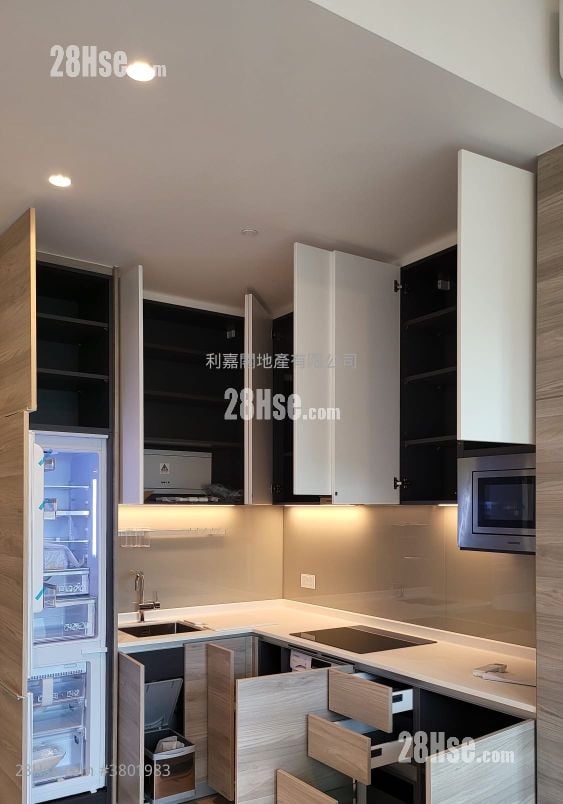 明翘汇 售盘 3 房 , 2 浴室 586 平方尺