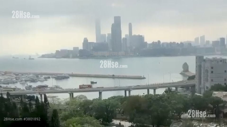 Viking Garden Sell 2 Bedrooms , 1 Bathroom 523 ft²