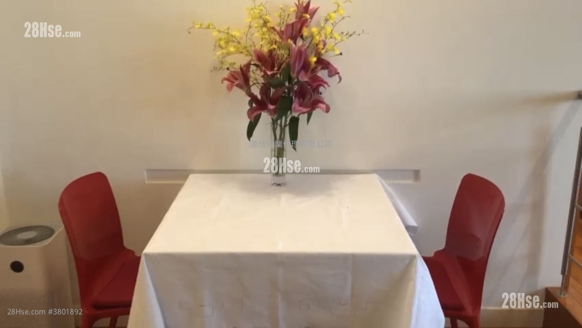 Viking Garden Sell 2 Bedrooms , 1 Bathroom 523 ft²