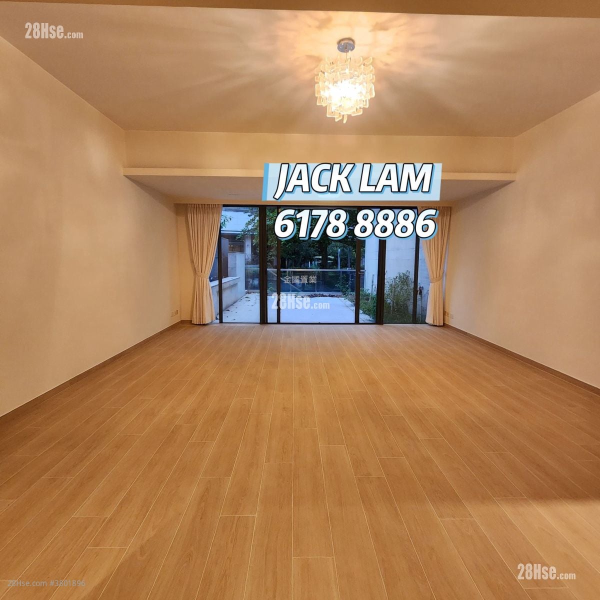 Avignon Rental 5+ Bedrooms , 4 Bathrooms 2,586 ft²