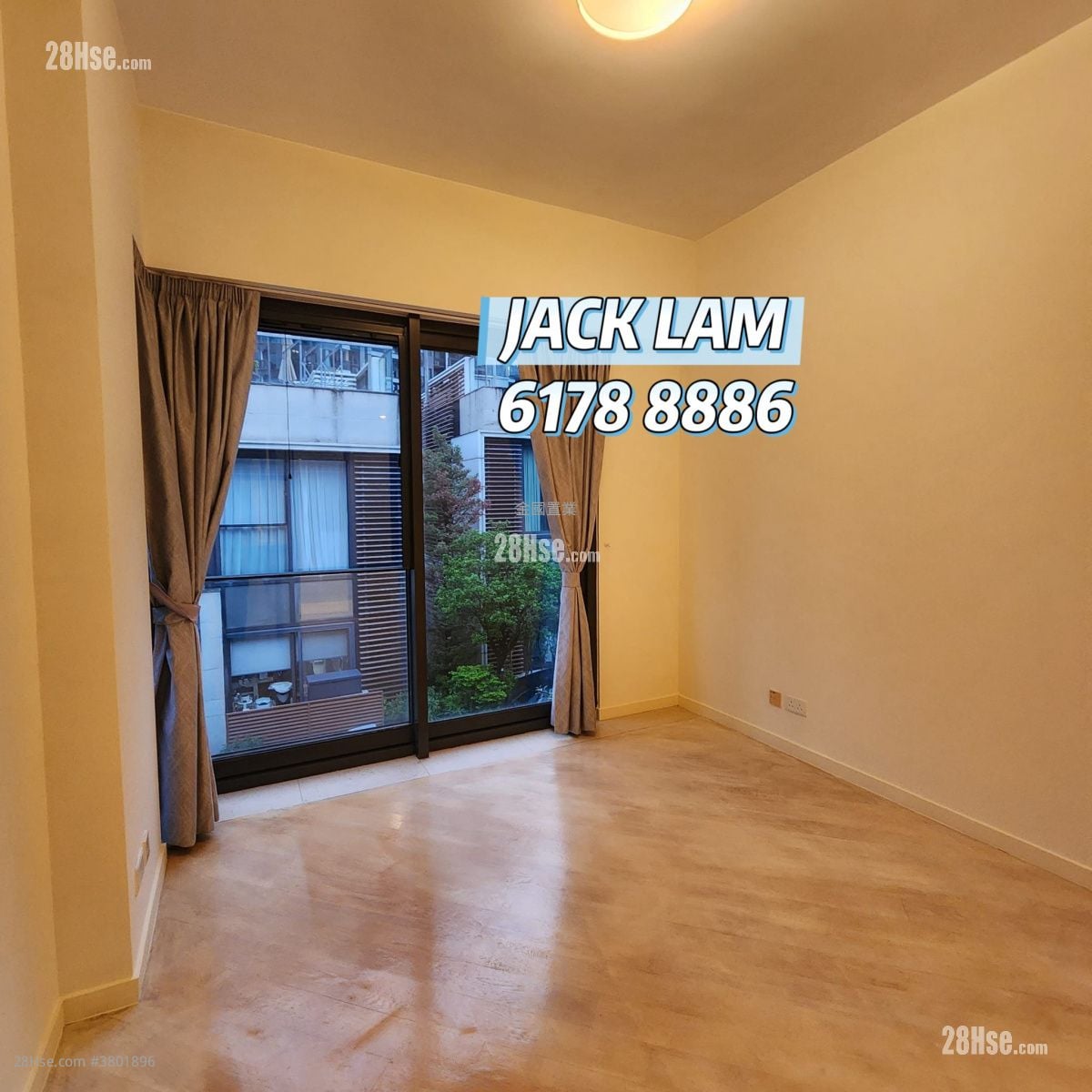 Avignon Rental 5+ Bedrooms , 4 Bathrooms 2,586 ft²