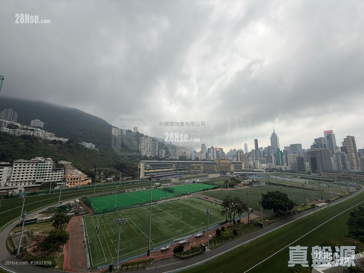 Champion Court Sell 2 Bedrooms , 2 Bathrooms 970 ft²