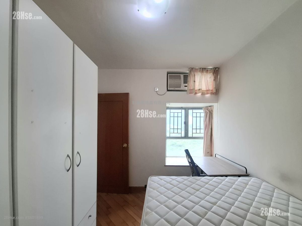 Tung Chung Crescent Sell 2 Bedrooms , 1 Bathroom 527 ft²