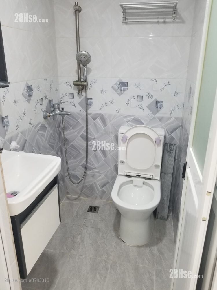 Fu King Building Rental 200 ft²