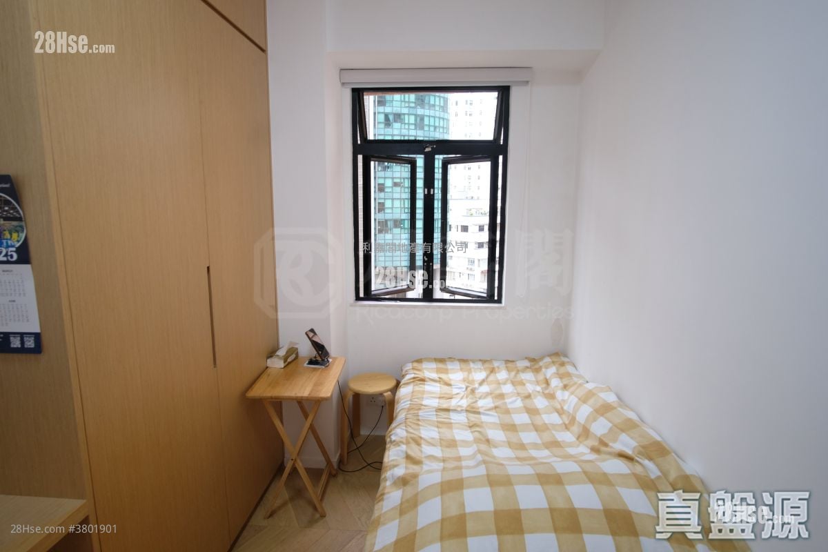 San Francisco Towers Sell 3 Bedrooms , 2 Bathrooms 910 ft²