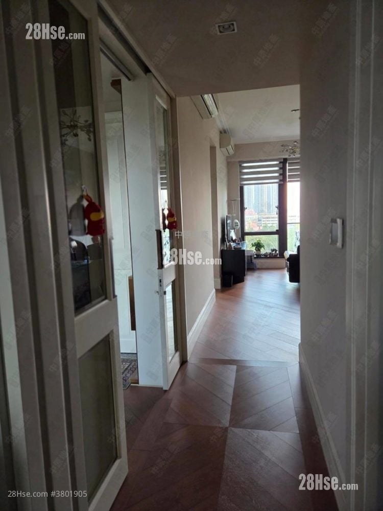 Eden Manor Sell 3 Bedrooms , 2 Bathrooms 960 ft²