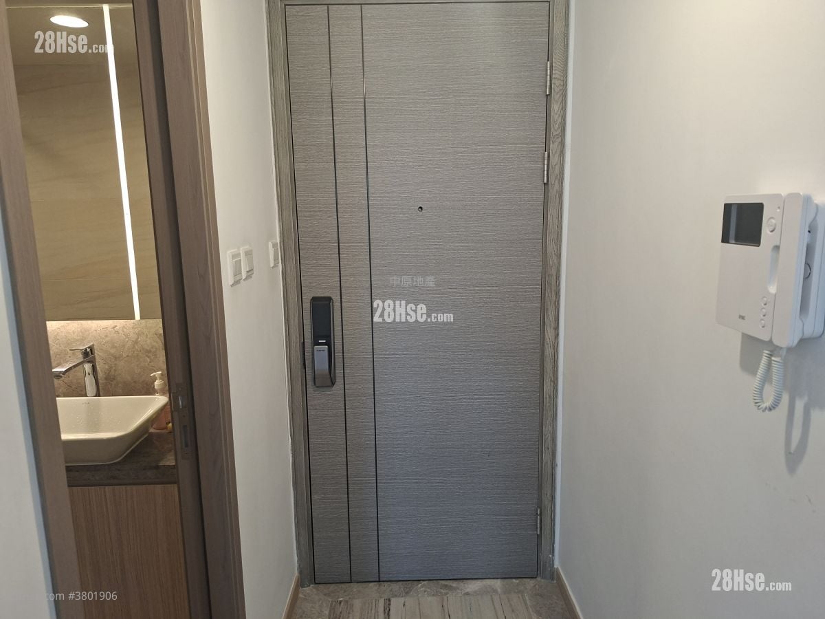 Sea To Sky Rental 4 Bedrooms , 3 Bathrooms 1,054 ft²