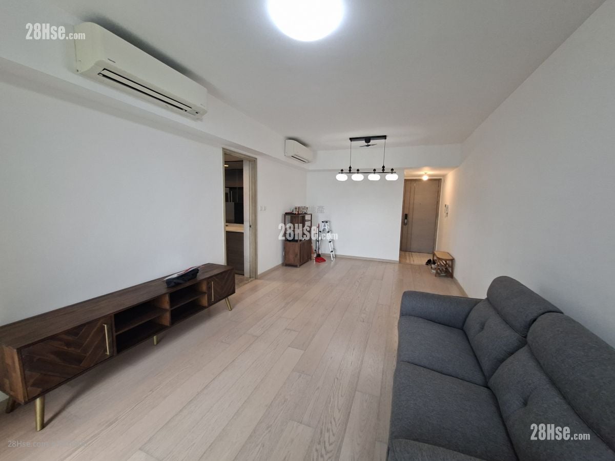 Sea To Sky Rental 4 Bedrooms , 3 Bathrooms 1,054 ft²