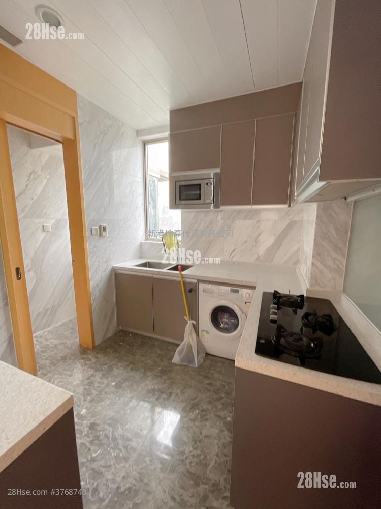 宝御 售盘 2 房 , 2 浴室 722 平方尺